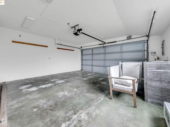 7116 Hemlock, Oakland CA 94611