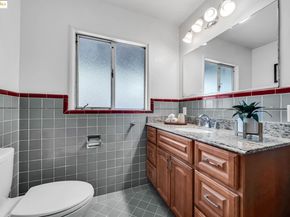 7116 Hemlock, Oakland CA 94611