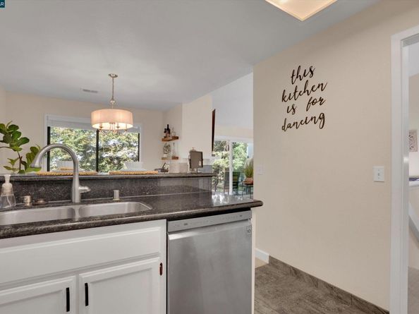 242 Via El Dorado Lane, Martinez CA 94553