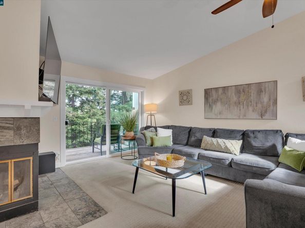 242 Via El Dorado Lane, Martinez CA 94553