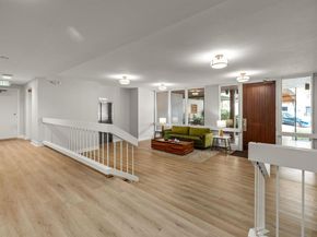 5340 Broadway Ter 102, Oakland CA 94618