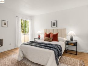 5340 Broadway Ter 102, Oakland CA 94618