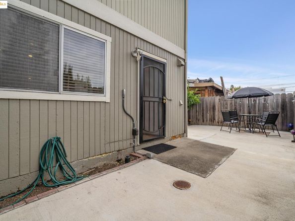 21564 Meekland Ave 1, Hayward CA 94541
