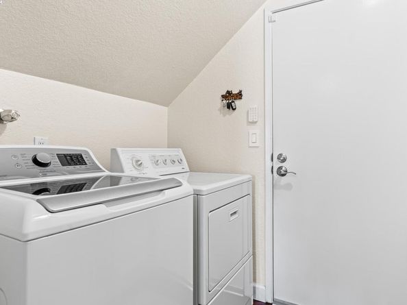 1291 Xavier Ave, Hayward CA 94545