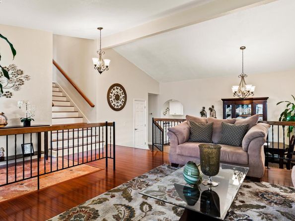 1291 Xavier Ave, Hayward CA 94545