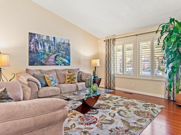 1291 Xavier Ave, Hayward CA 94545