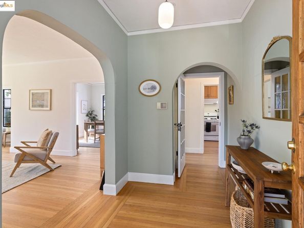 1668 Arch St, Berkeley CA 94709