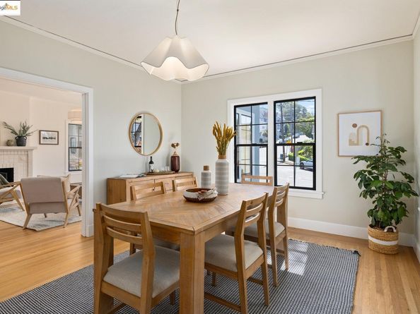 1668 Arch St, Berkeley CA 94709