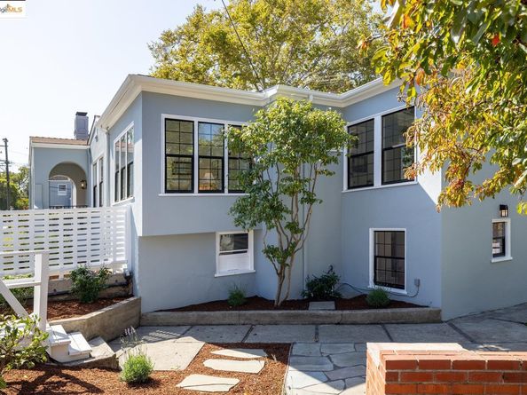 1668 Arch St, Berkeley CA 94709