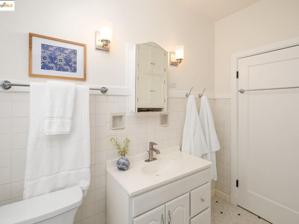 1668 Arch St, Berkeley CA 94709