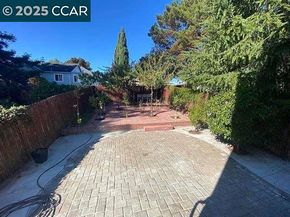 150 Rodeo Ave, Rodeo CA 94572