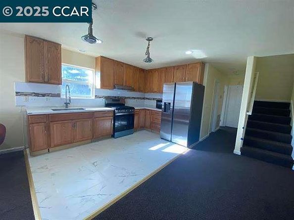 150 Rodeo Ave, Rodeo CA 94572