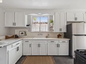 4032 Laurel Ave, Oakland CA 94602