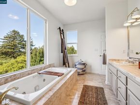 1375 Summit Park Ct, El Cerrito CA 94530