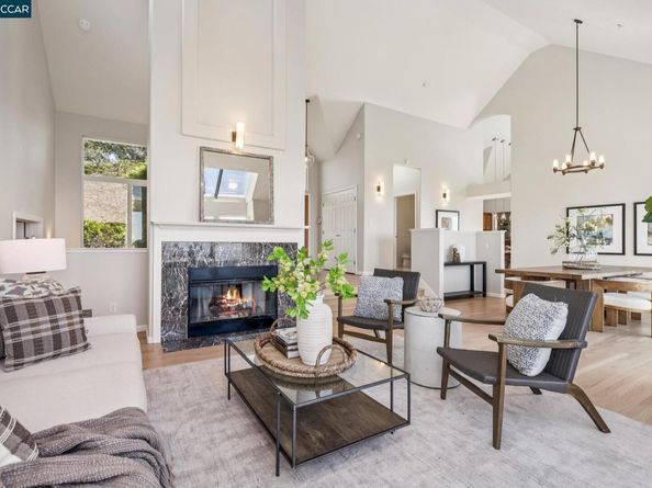 1375 Summit Park Ct, El Cerrito CA 94530