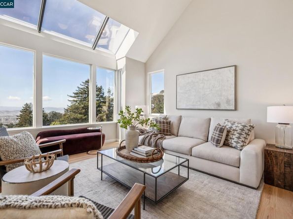 1375 Summit Park Ct, El Cerrito CA 94530