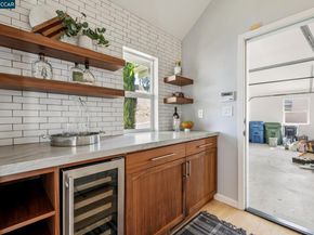 1375 Summit Park Ct, El Cerrito CA 94530