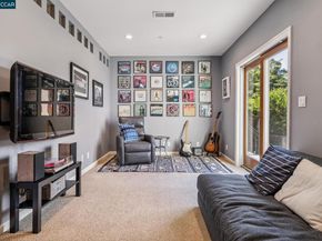 1375 Summit Park Ct, El Cerrito CA 94530