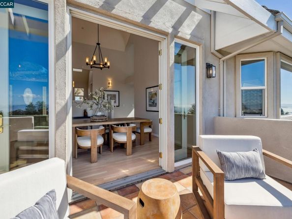 1375 Summit Park Ct, El Cerrito CA 94530