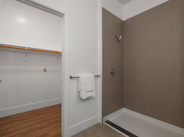 1545 32nd Street 309, Oakland CA 94608