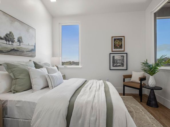 1545 32nd Street 309, Oakland CA 94608