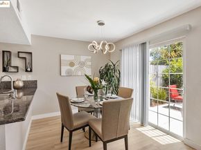 16 Town Sq PL, Oakland CA 94603