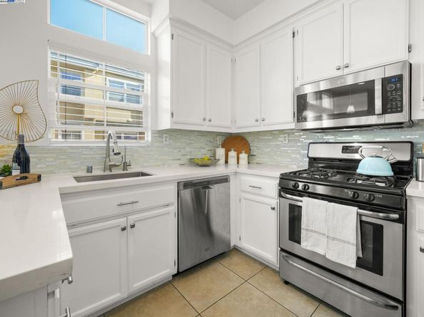 3454 Dayton Cmn, Fremont CA 94538