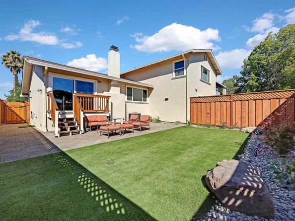 888 Laguna St, Livermore CA 94550