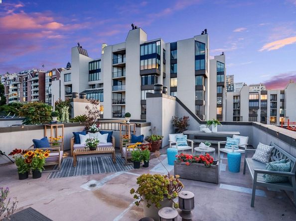 156 Lombard St 28, San Francisco CA 94111
