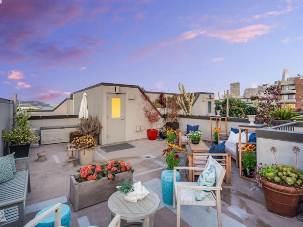 156 Lombard St 28, San Francisco CA 94111
