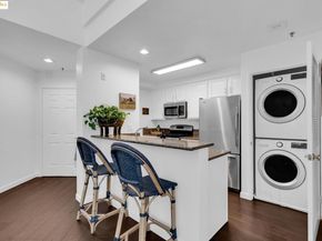 180 Caldecott 314, Oakland CA 94618