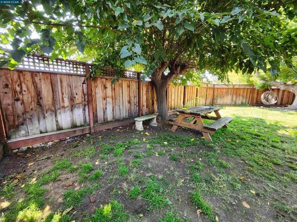 3479 Rose Ct, Concord CA 94519