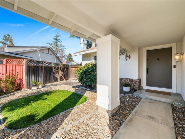 48830 Big Horn Ct, Fremont CA 94539