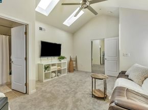 3744 Whitworth Dr, Dublin CA 94568