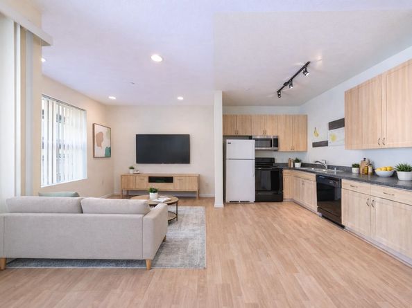 1121 40th St 3202, Emeryville CA 94608