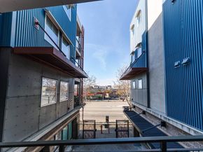 1121 40th St 3202, Emeryville CA 94608