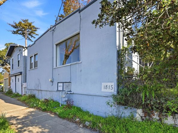 1813 Sacramento St, Berkeley CA 94702