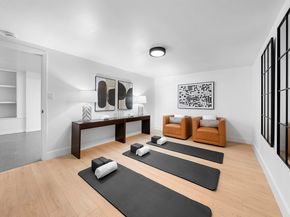 1875 9Th Ave, San Francisco CA 94122