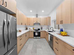 1875 9Th Ave, San Francisco CA 94122