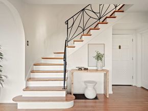 6121 Chelton Drive, Oakland CA 94611