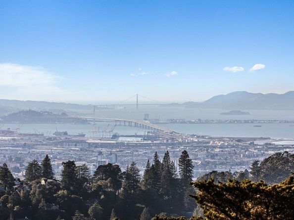 6121 Chelton Drive, Oakland CA 94611