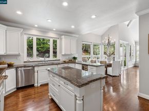 40 Oak Trail Ct, Alamo CA 94507