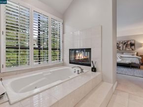 40 Oak Trail Ct, Alamo CA 94507