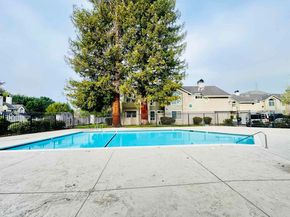 161 Seaway Ct, Hercules CA 94547