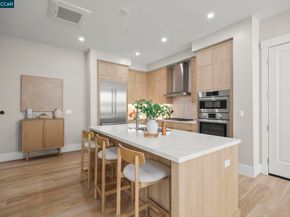 600 Hartz Ave 114, Danville CA 94526