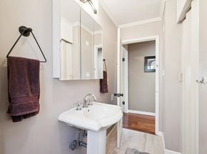 10768 Sheldon St, Oakland CA 94605