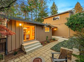 6611 Ascot Dr, Oakland CA 94611