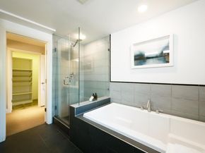 6611 Ascot Dr, Oakland CA 94611