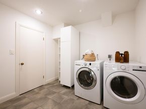 6611 Ascot Dr, Oakland CA 94611