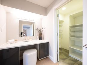 6611 Ascot Dr, Oakland CA 94611